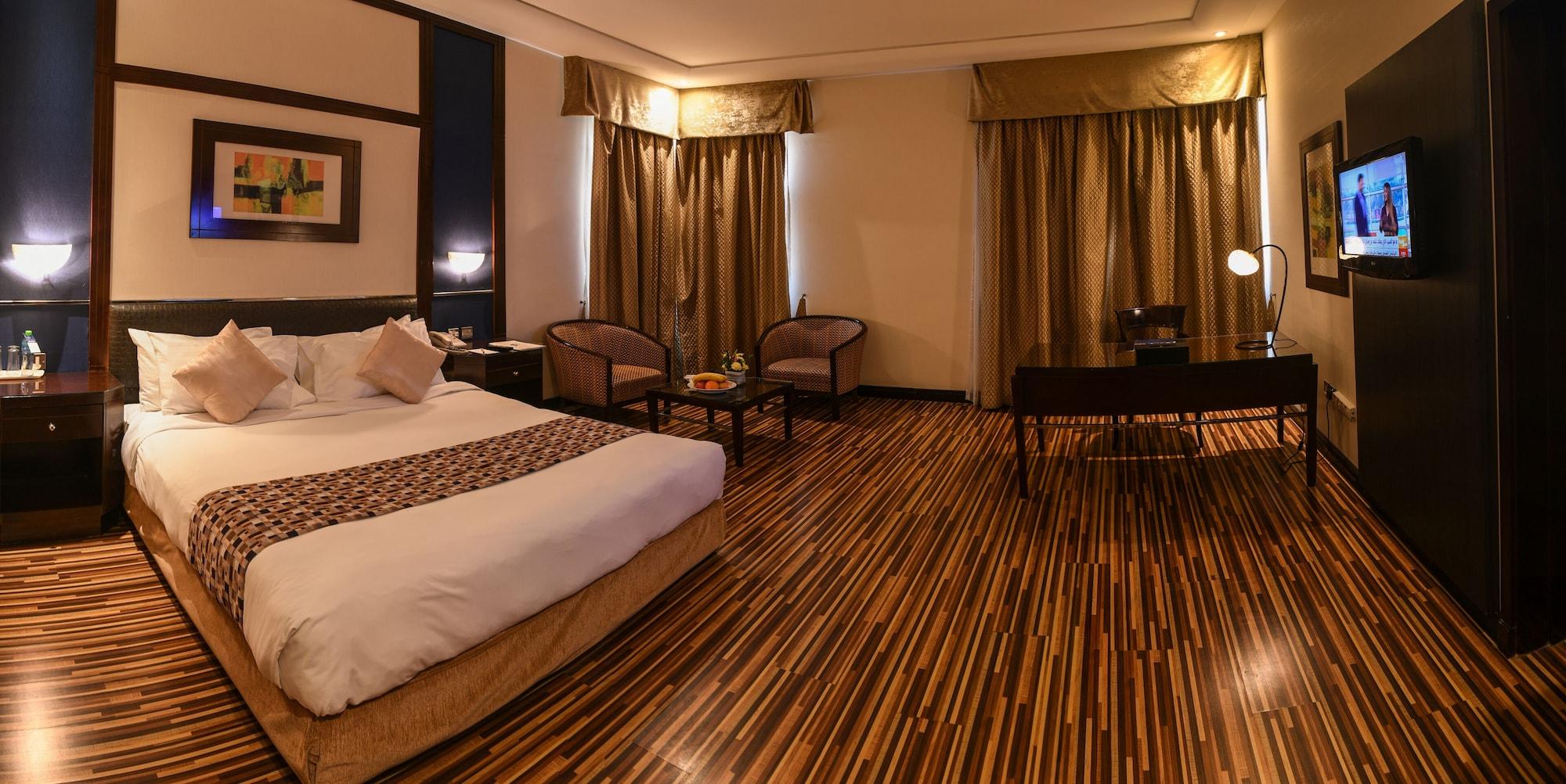 The Juffair Grand Hotel Manama Exterior photo