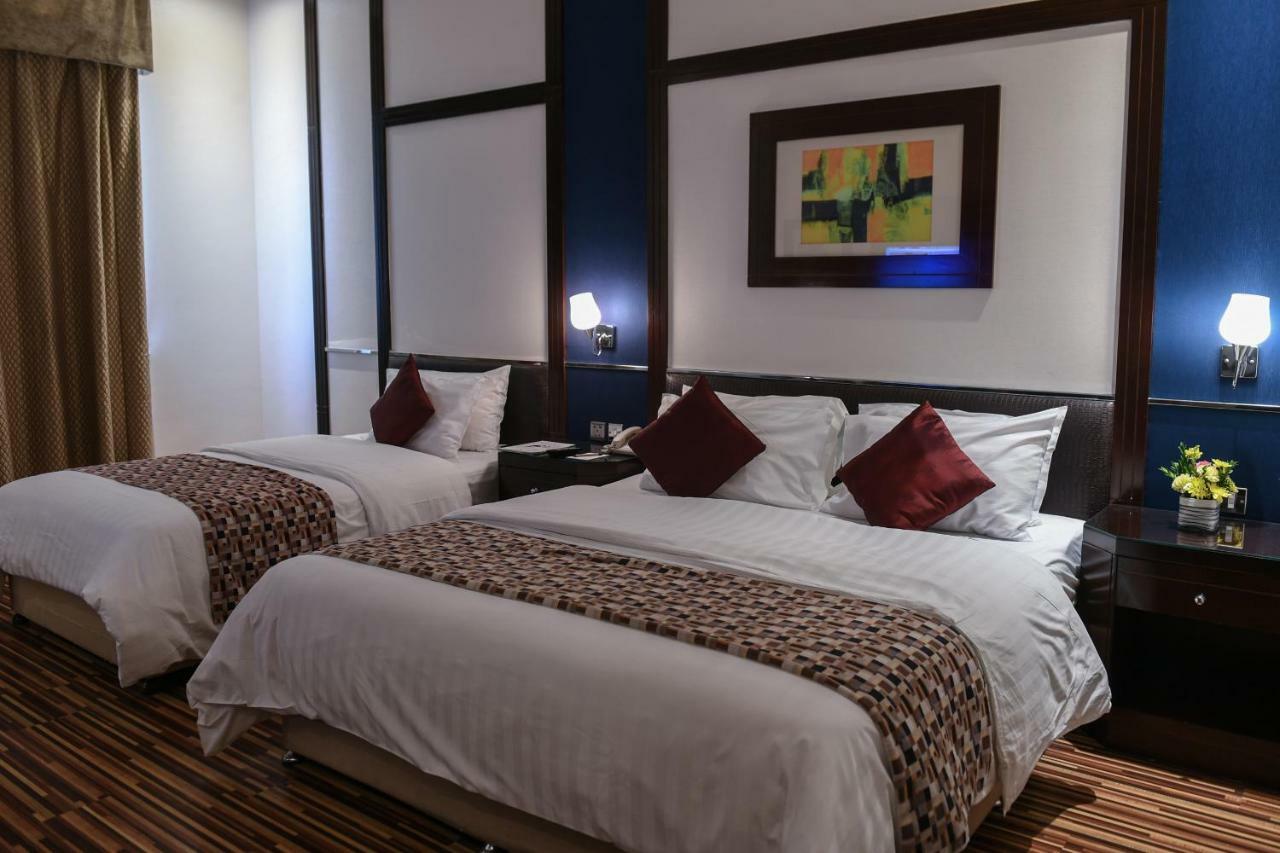 The Juffair Grand Hotel Manama Exterior photo